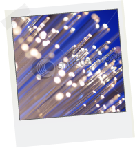 Enlace de fibra óptica en Data Center Rackeo